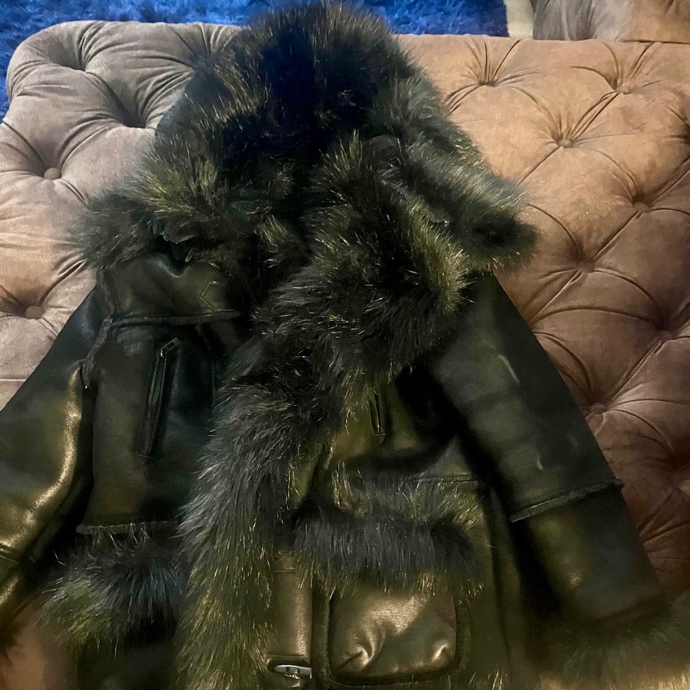 Children’s Unisex Black Shearling Coat ( for age 4 years, 5yr, or 6yr )